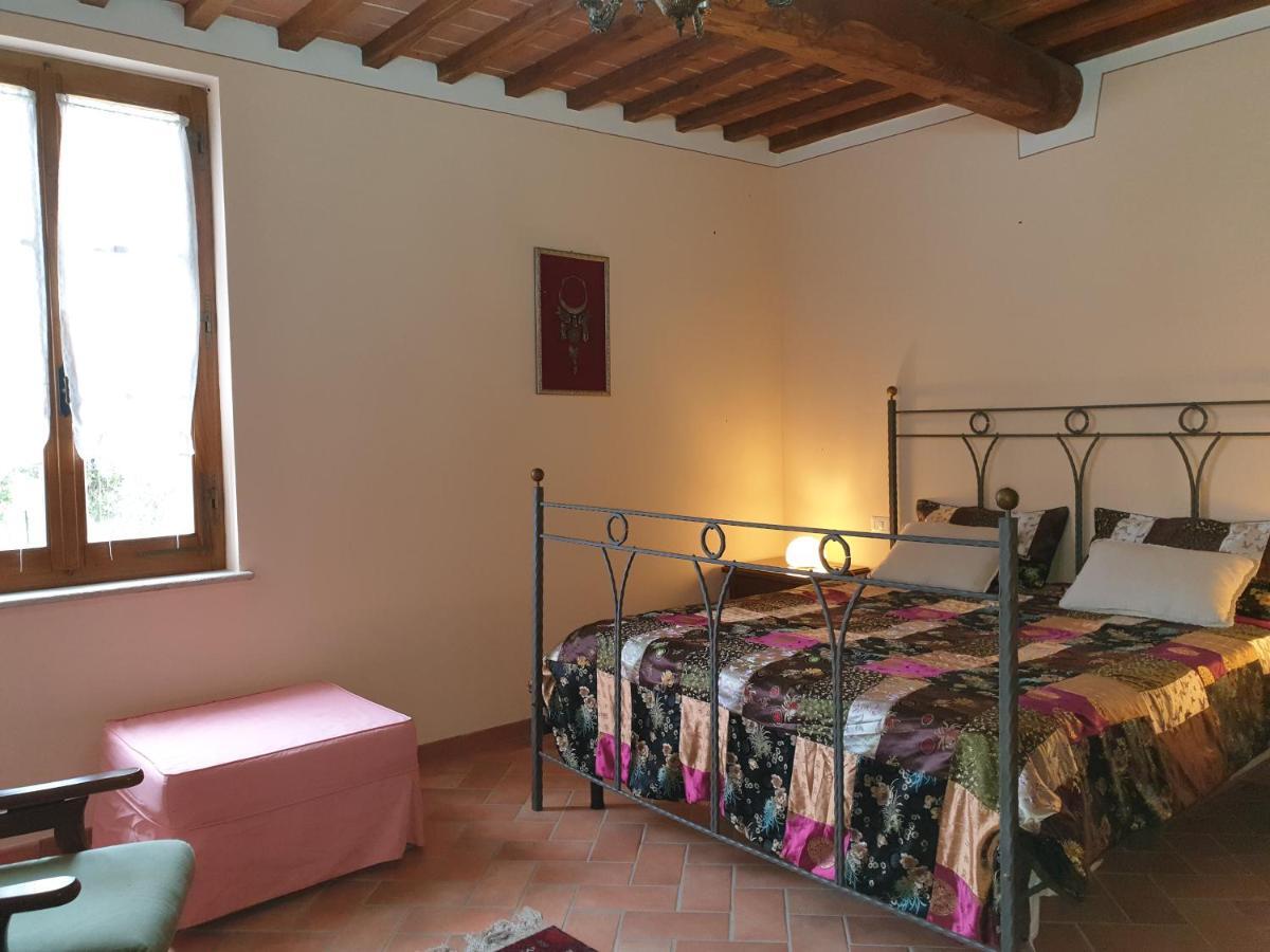 Podere Il Poggio Ашано Екстериор снимка